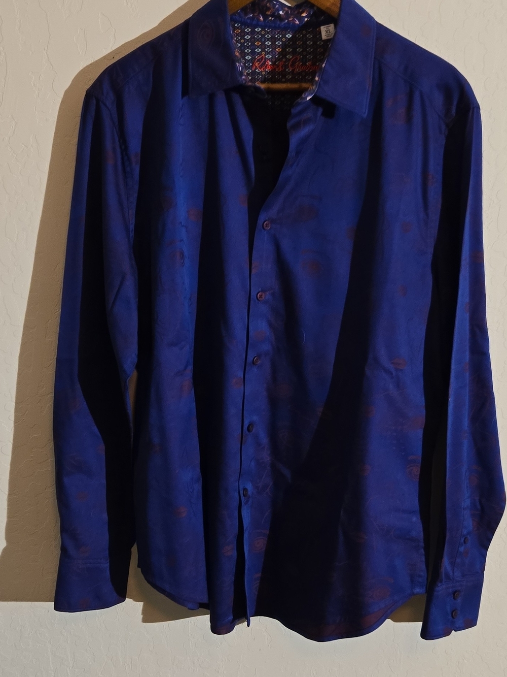 Robert Graham Men's Deep Blue Button-Down Shirt